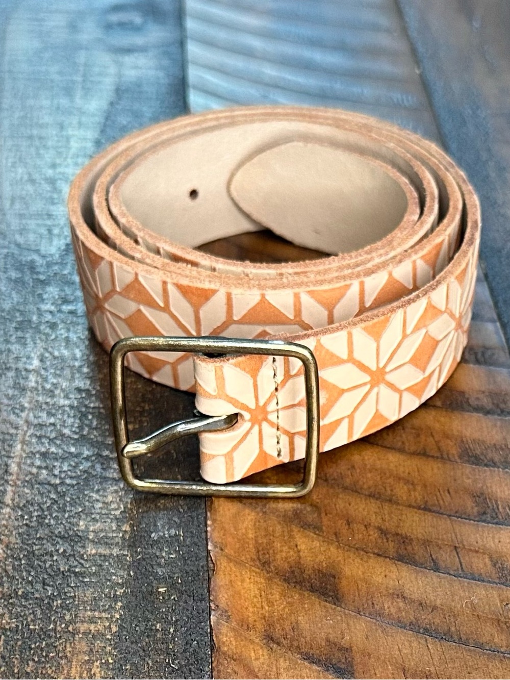 Geometric Embossed Leather Lucky Brand Sz S